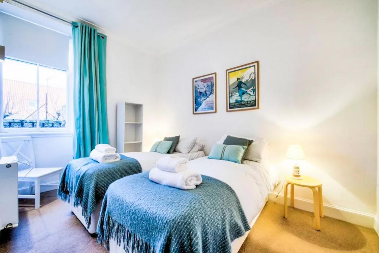 Unique Seaside Apartment, Central Норт Бервик Экстерьер фото